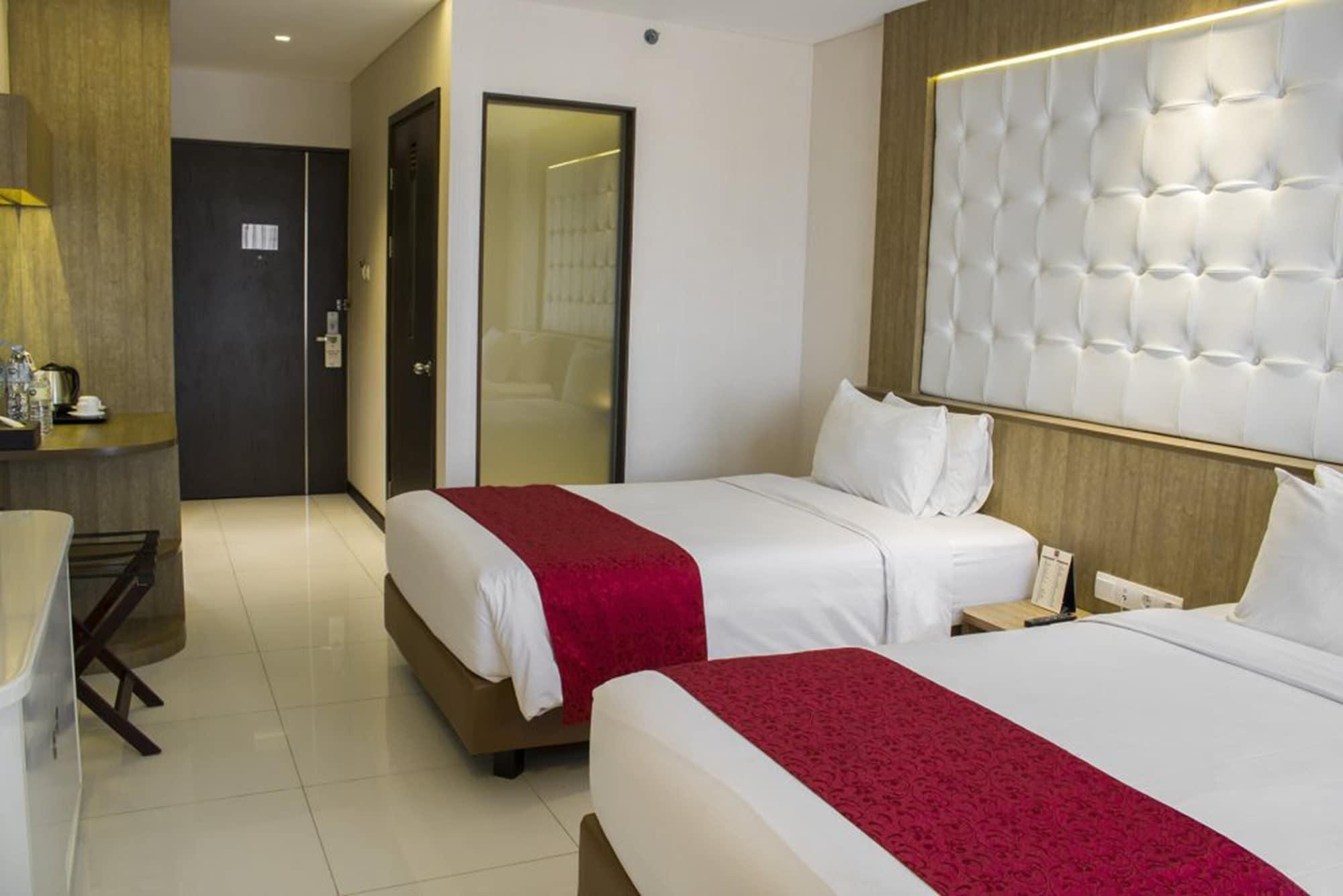 West Point Hotel Bandung Kültér fotó