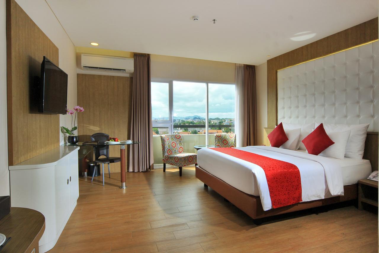 West Point Hotel Bandung Kültér fotó