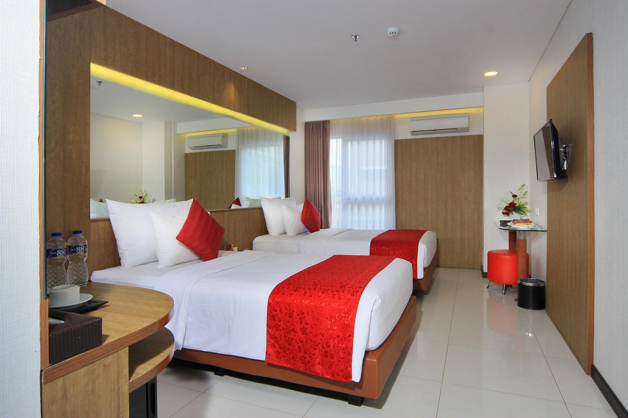 West Point Hotel Bandung Kültér fotó