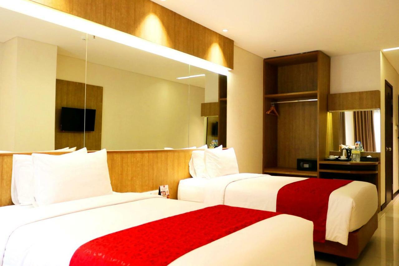 West Point Hotel Bandung Kültér fotó