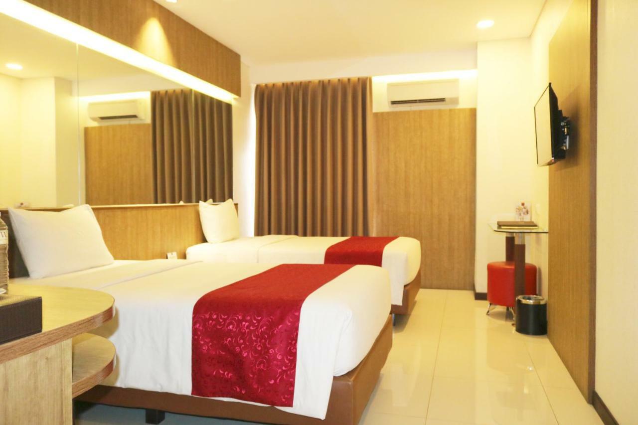 West Point Hotel Bandung Kültér fotó